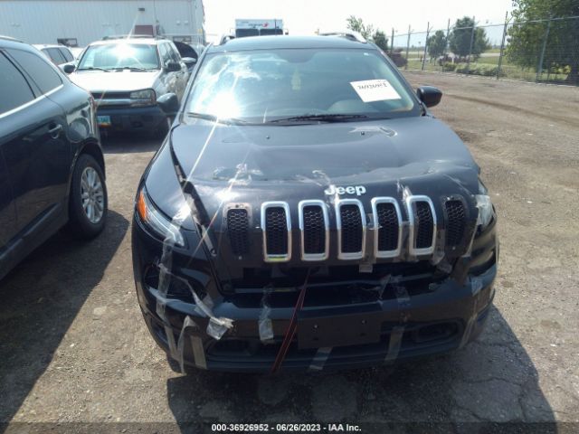 1C4PJMCS7EW151969 Jeep Cherokee Latitude