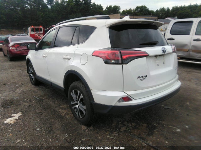 Toyota RAV4 LE 2017 JTMBFREV0HJ105935 Image 9