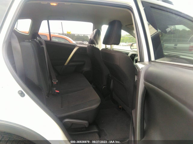 Toyota RAV4 LE 2017 JTMBFREV0HJ105935 Image 14