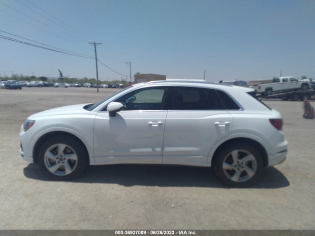 WA1AUCF39M1063376 Audi Q3 PREMIUM