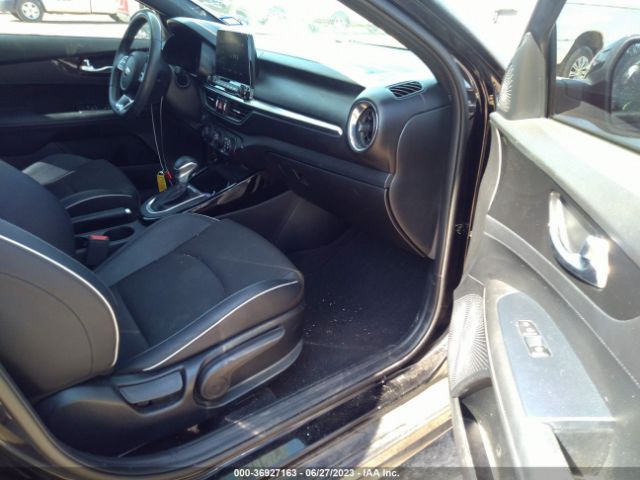 3KPF34AD9LE218945 KIA Forte Gt-line