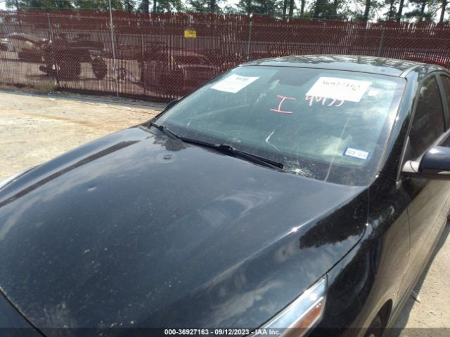 3KPF34AD9LE218945 KIA Forte Gt-line