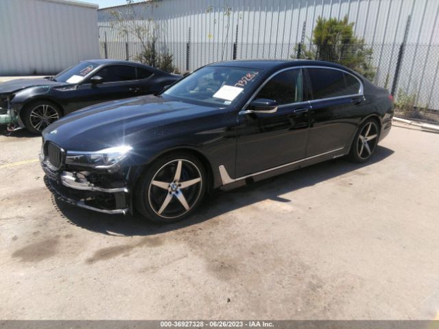 WBA7E2C55HG739884 BMW 7 Series 740i