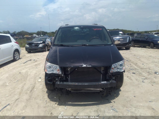 2C4RC1GG9ER232326 Chrysler Town & Country Limited