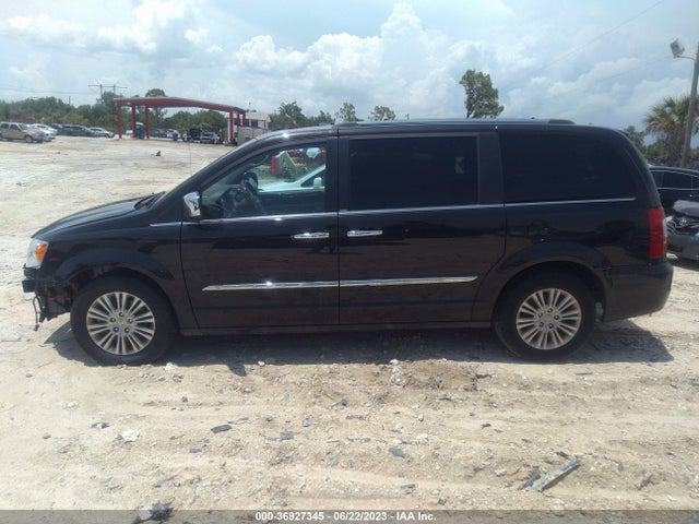 2C4RC1GG9ER232326 Chrysler Town & Country Limited