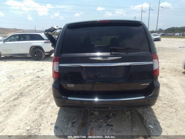 2C4RC1GG9ER232326 Chrysler Town & Country Limited