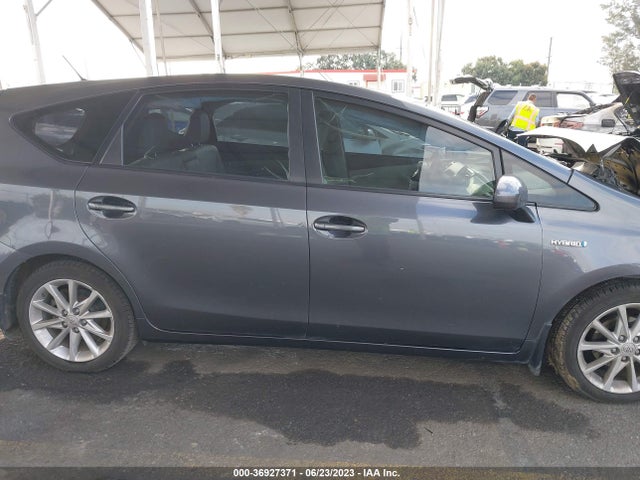 Toyota Prius V Two/three/five 2014 JTDZN3EU6E3324615 Image 6