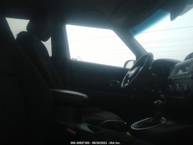 KNDJN2A27F7169532 KIA Soul Base