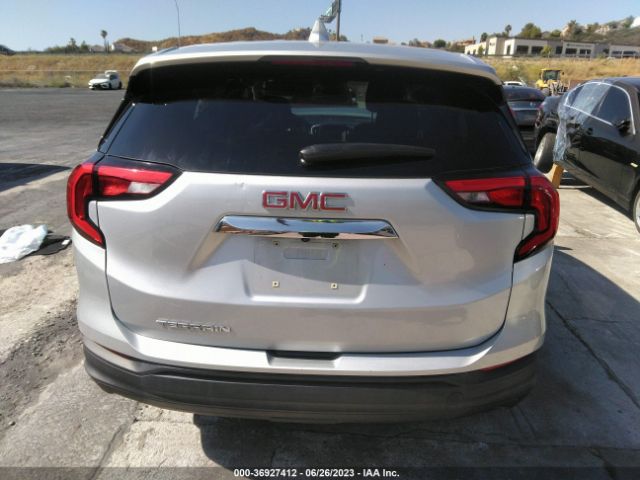 3GKALMEVXJL255609 GMC Terrain Sle