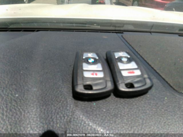 WBA5A5C53FD522689 BMW 5 Series 528i