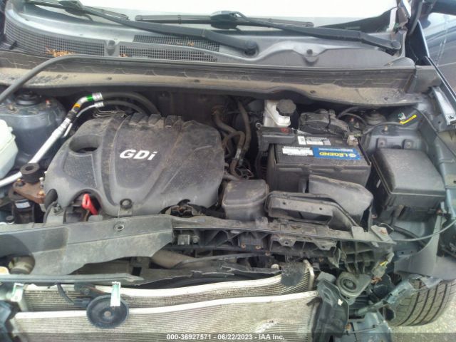 KNDPBCAC8G7832996 KIA Sportage Lx