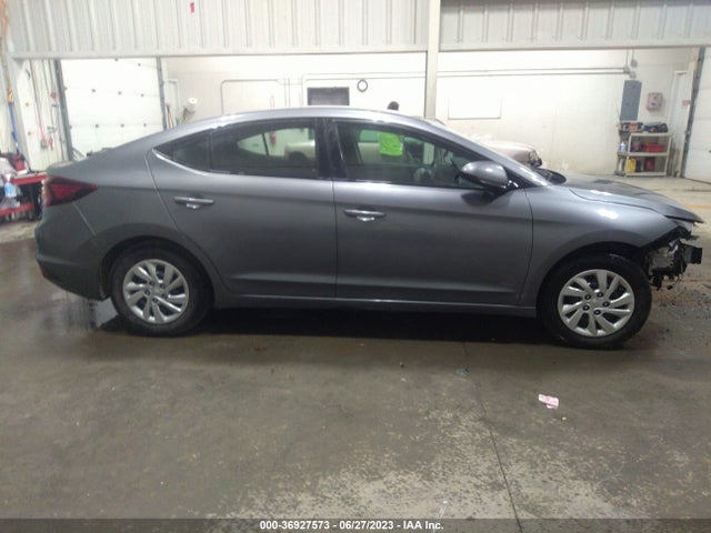 2019 HYUNDAI ELANTRA SE VIN: 5NPD74LF7KH470679
