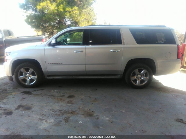 Chevrolet Suburban Lt 2015 1GNSCJKC3FR204476 Image 14