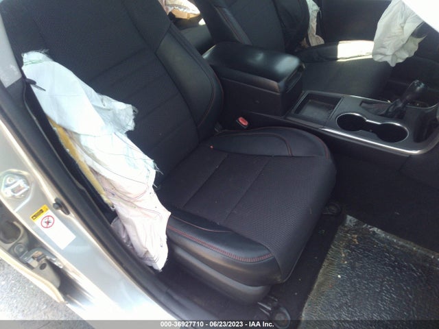 2016 TOYOTA CAMRY XLE/SE/LE/XSE VIN: 4T1BF1FK5GU525074