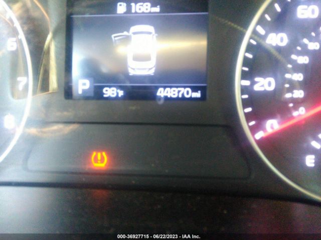 3KPF24ADXLE175557 KIA Forte Lxs
