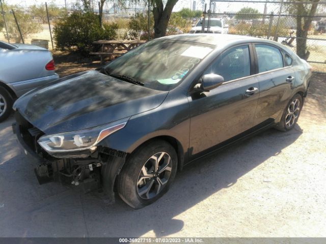 3KPF24ADXLE175557 KIA Forte Lxs