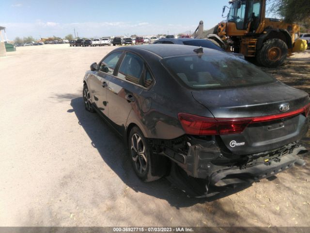 3KPF24ADXLE175557 KIA Forte Lxs