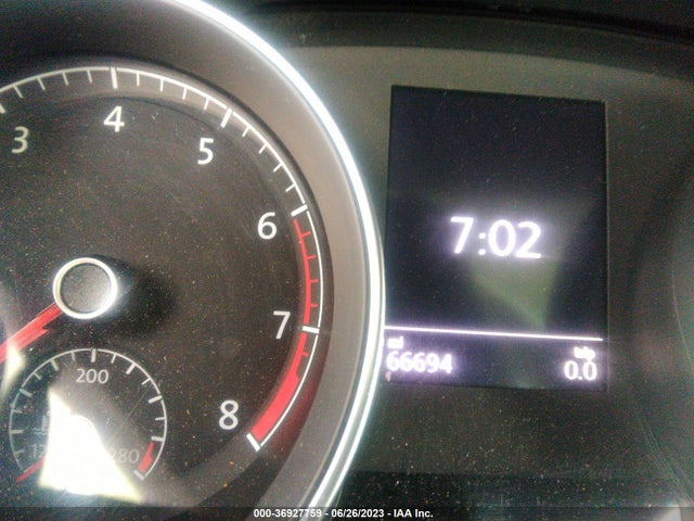 3VW217AU1FM013326 Volkswagen Golf Tsi Se