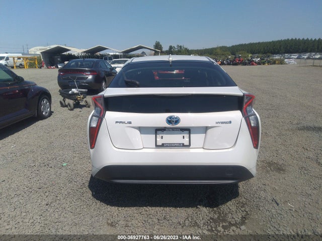 Toyota Prius Four 2016 JTDKARFU6G3517087 Image 9
