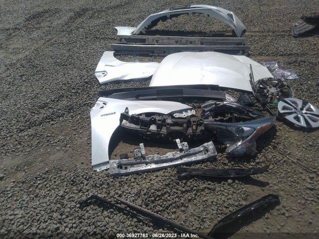 Toyota Prius Four 2016 JTDKARFU6G3517087 Image 4