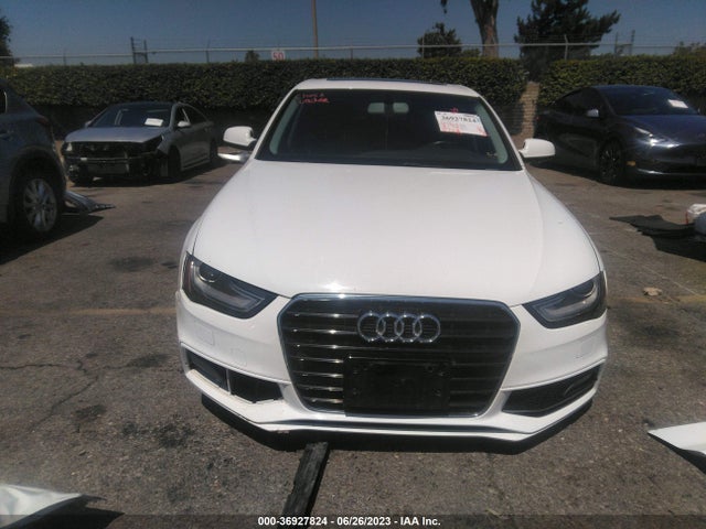 WAUEFAFLXFN013424 Audi A4 Premium Plus