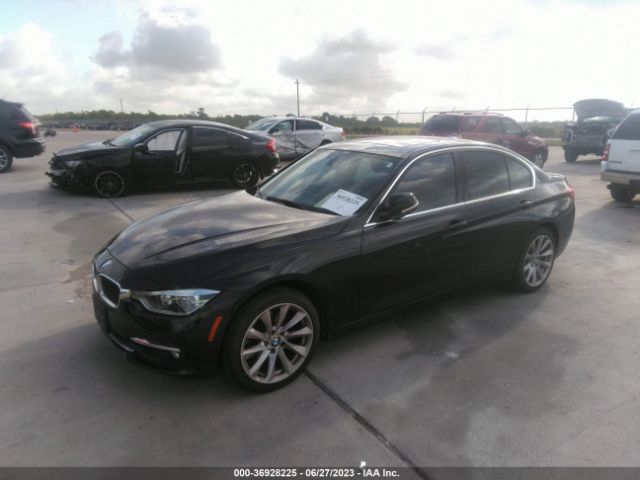WBA8D9C3XHA005680 BMW 3 Series 330i Xdrive