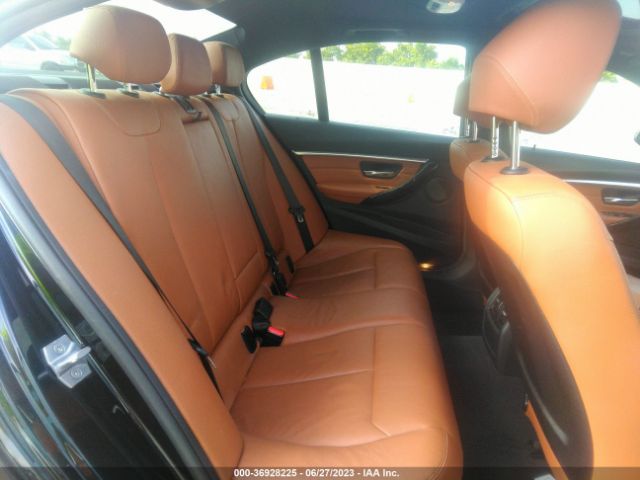 WBA8D9C3XHA005680 BMW 3 Series 330i Xdrive