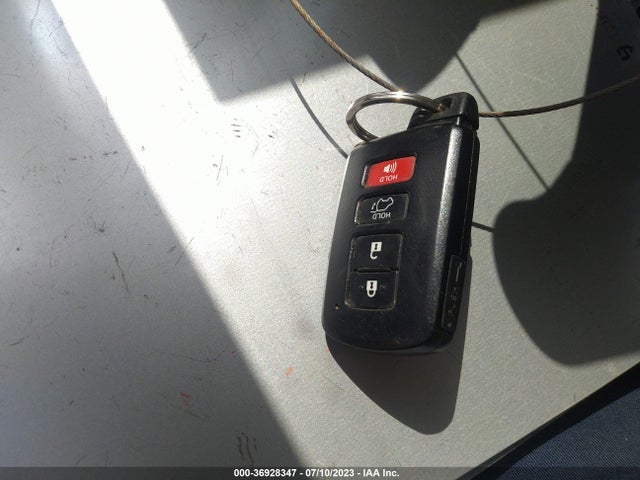 2013 TOYOTA RAV4 LIMITED VIN: 2T3YFREV1DW057447