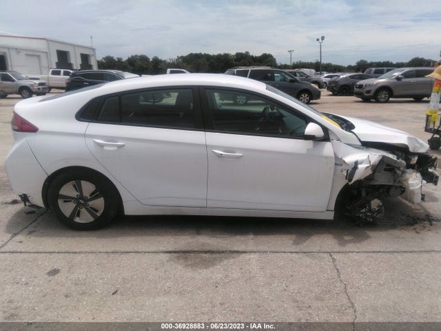 2017 HYUNDAI IONIQ HYBRID BLUE VIN: KMHC65LC5HU043764