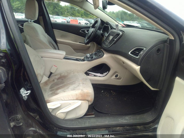 1C3CCCABXFN579536 Chrysler 200 Limited