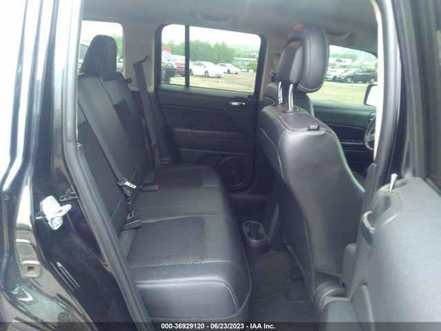 1C4NJRBB3GD725262 Jeep Patriot Sport Se