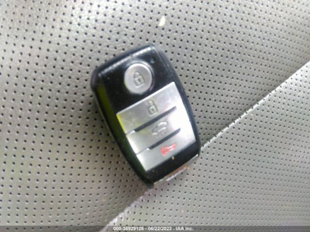 3KPFL4A80HE087091 KIA FORTE EX