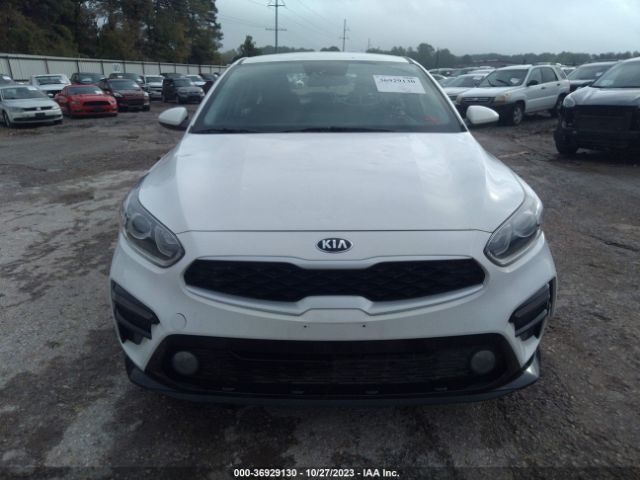 3KPF24AD1ME394196 KIA Forte Lxs