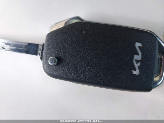 3KPF24AD5NE501381 KIA Forte Lxs