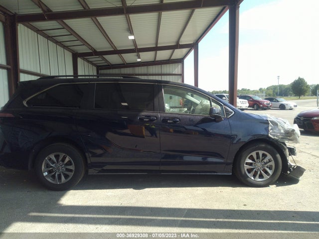 2021 TOYOTA SIENNA LE VIN: 5TDKRKECXMS058343