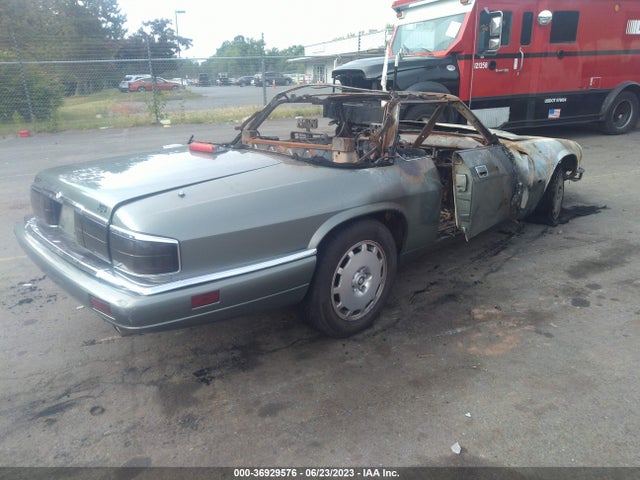 1996 JAGUAR XJS 2+2 VIN: SAJNX2748TC224174