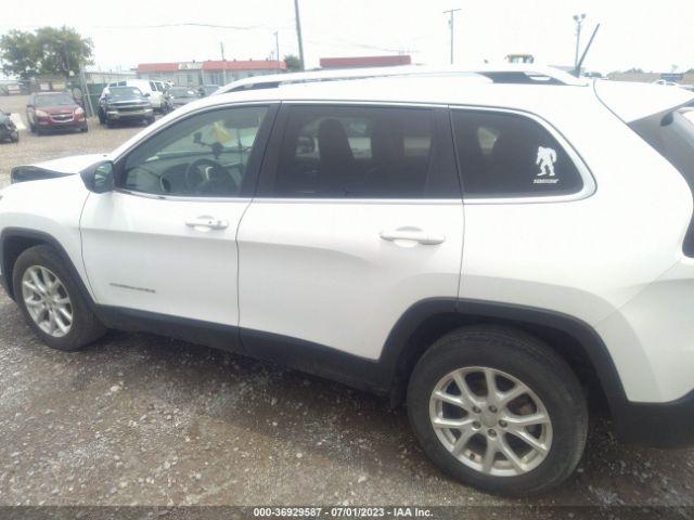 1C4PJLLB5JD514110 Jeep Cherokee Latitude Plus