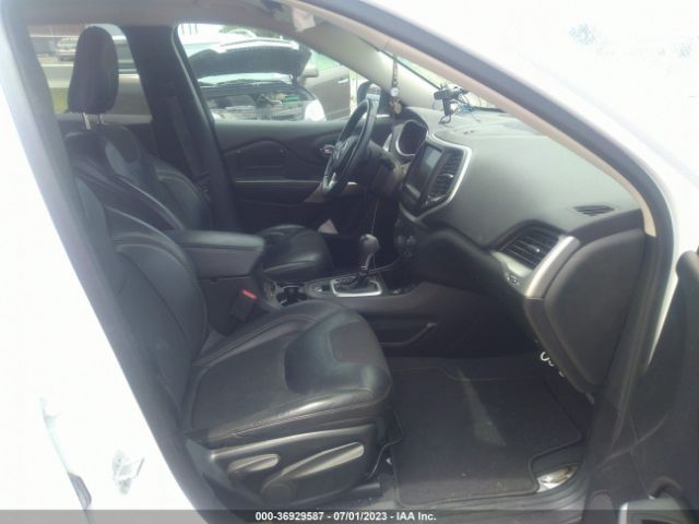 1C4PJLLB5JD514110 Jeep Cherokee Latitude Plus