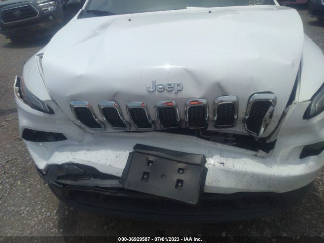 1C4PJLLB5JD514110 Jeep Cherokee Latitude Plus
