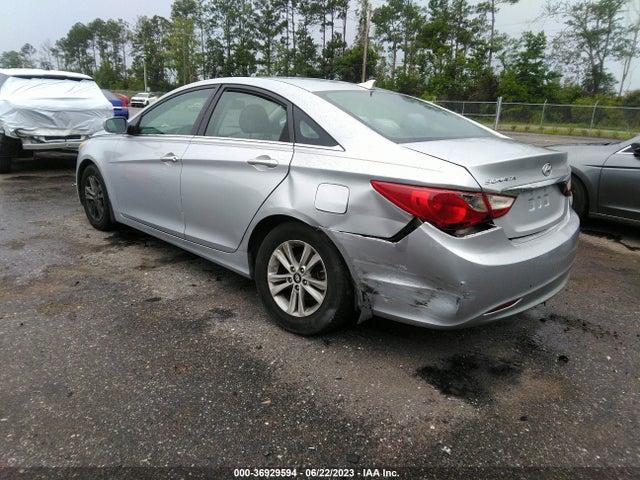 2013 HYUNDAI SONATA GLS VIN: 5NPEB4AC7DH680536