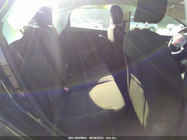 2015 FORD FOCUS SE VIN: 1FADP3F22FL260954