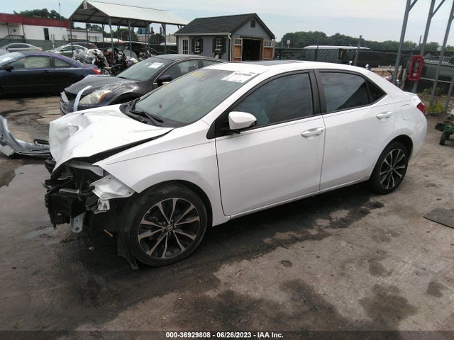 Toyota Corolla Xse 2018 2T1BURHE9JC035385 Image 2