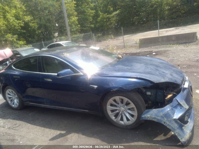 5YJSA1E25HF220866 Tesla Model S 100d/90d/75d/60d/p100d