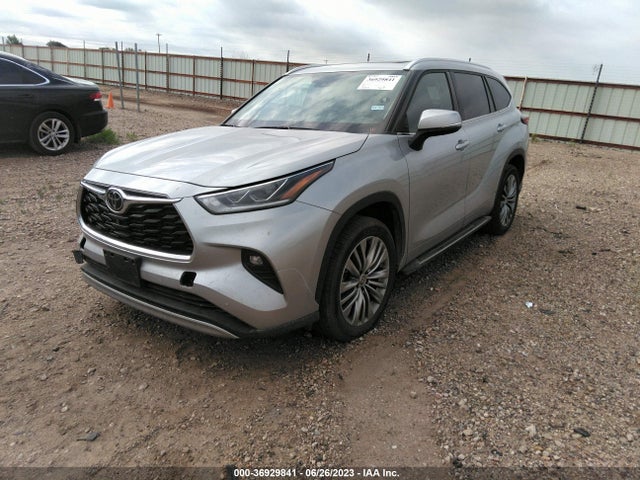 Toyota Highlander Platinum 2021 5TDFZRAH7MS058800 Image 2