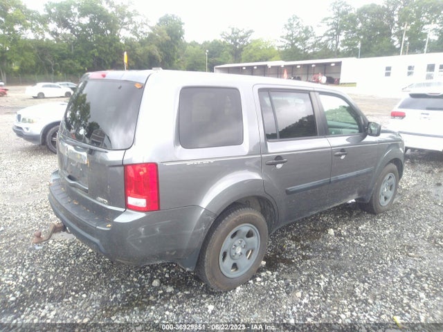 2011 HONDA PILOT LX VIN: 5FNYF4H26BB075384