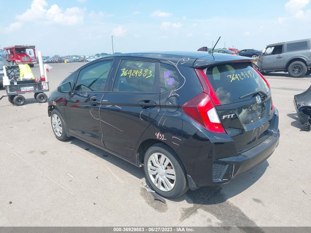 Honda FIT LX 2017 3HGGK5G53HM701214 Image 3