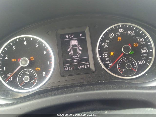 WVGBV7AX4JK004066 Volkswagen TIGUAN LIMITED