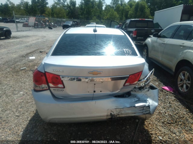 Chevrolet Cruze Limited Ls 2016 1G1PC5SH8G7162586 Image 8