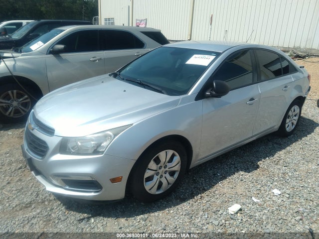 Chevrolet Cruze Limited Ls 2016 1G1PC5SH8G7162586 Image 2