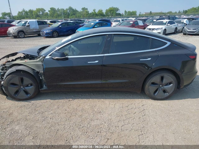 Tesla Model 3 Long Range 2018 5YJ3E1EB8JF103149 Image 4
